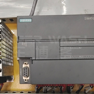 M&aacute;y rửa xe Rollover CR300-F